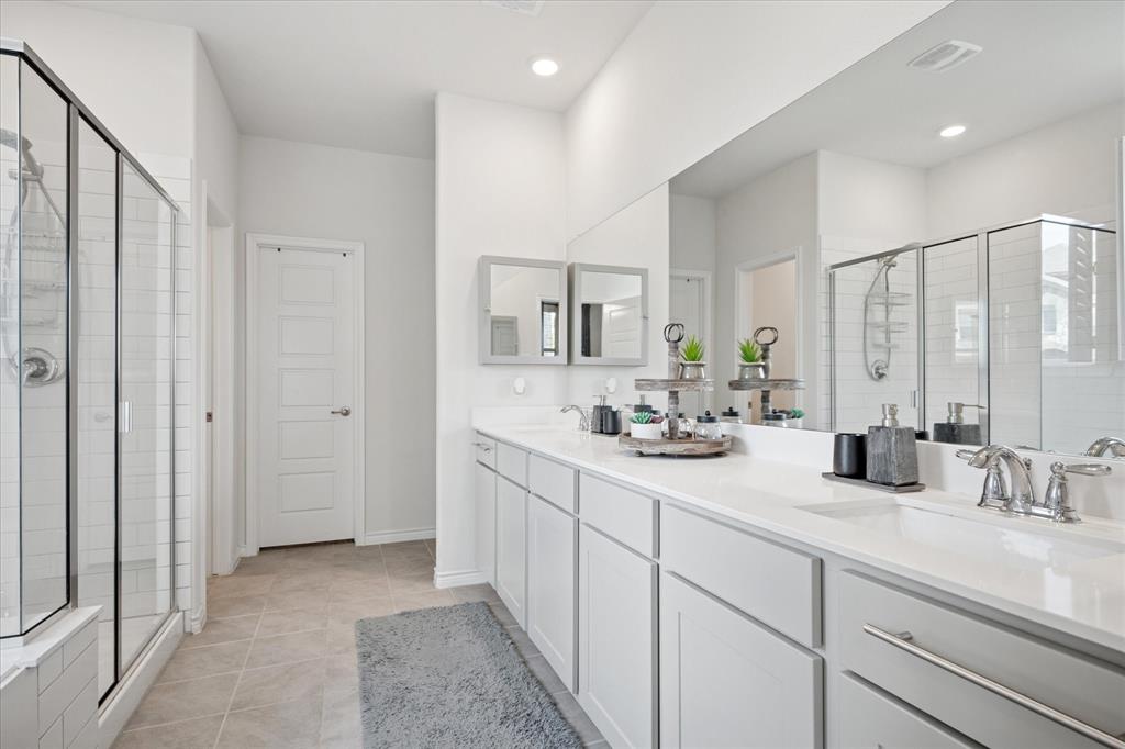 2853 Hale Road Property Photo 29