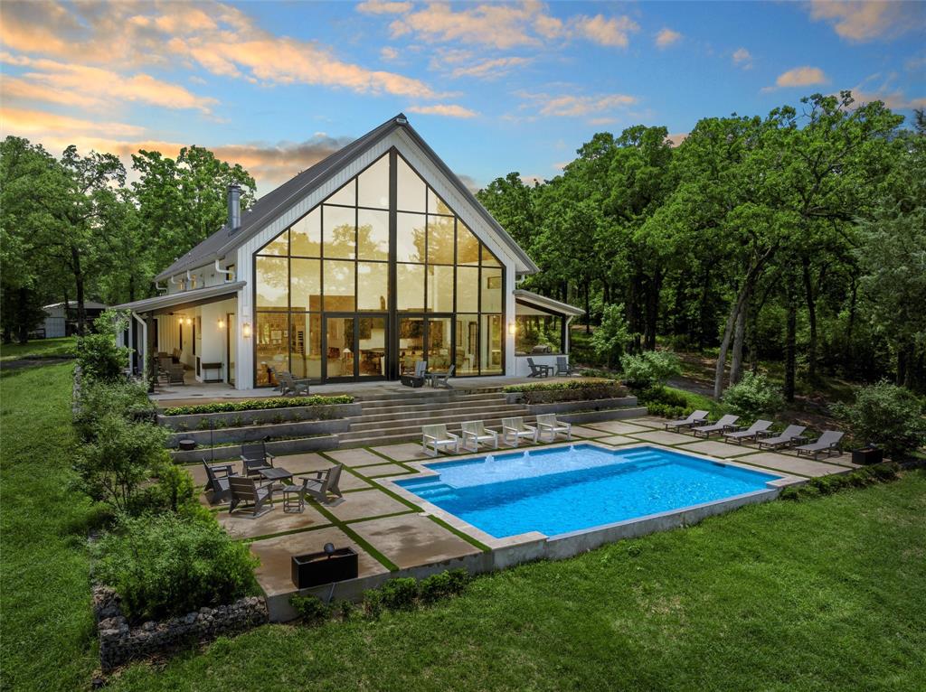 18404 County Road 264
