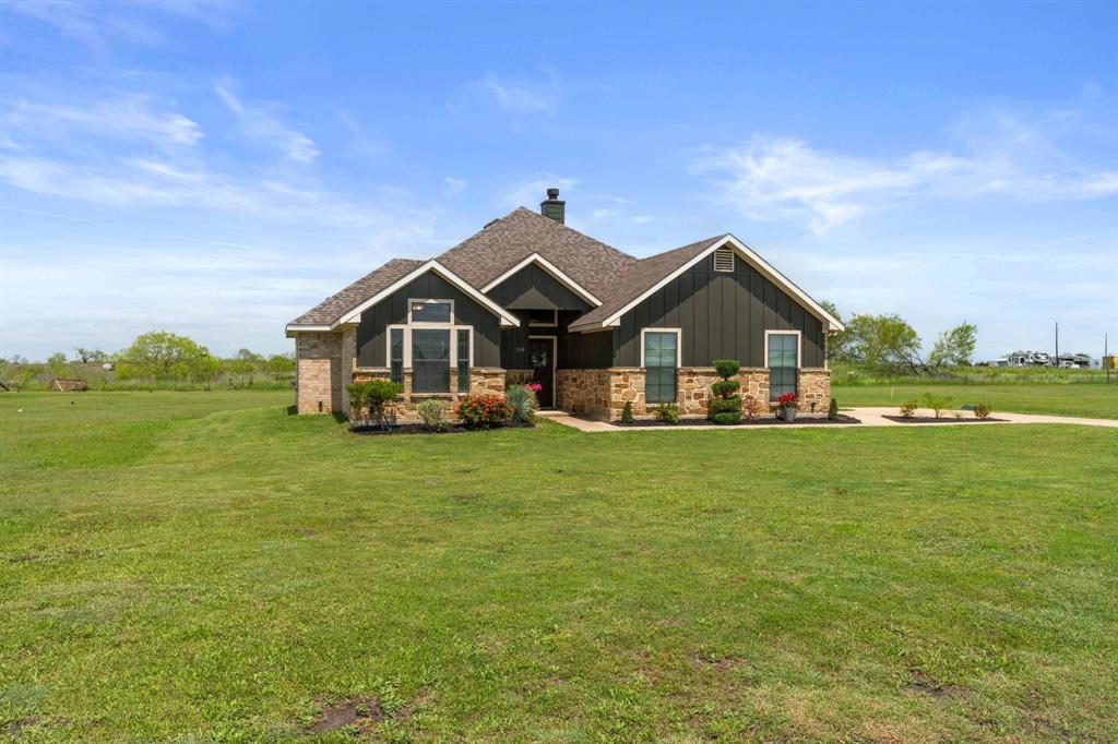 160 Grays Creek Circle Property Photo