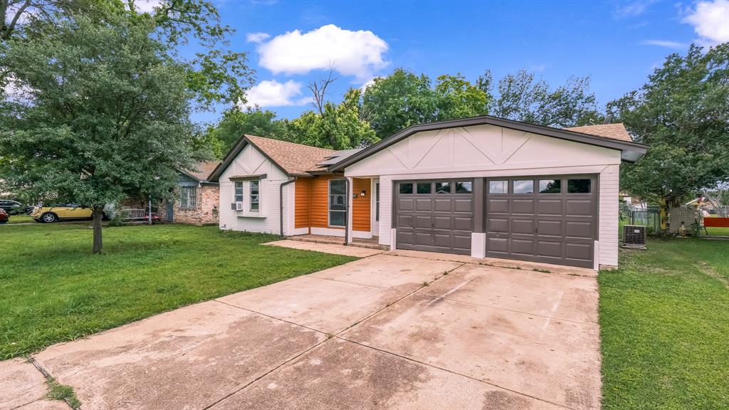 2017 Moline Drive Property Photo