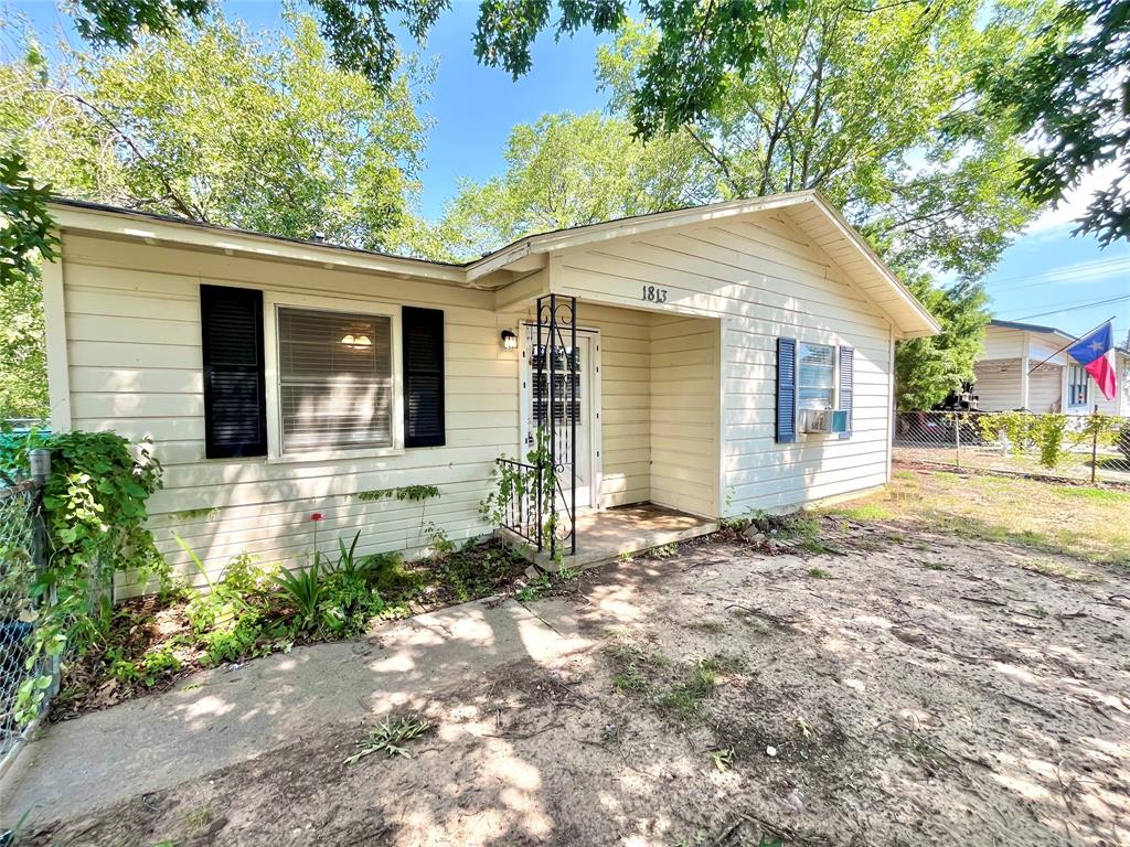 1813 Wayne Street Property Photo 1