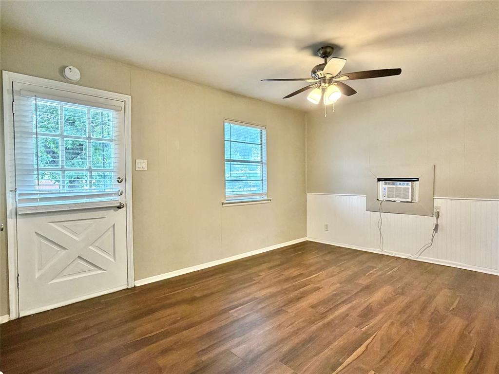 1813 Wayne Street Property Photo 3