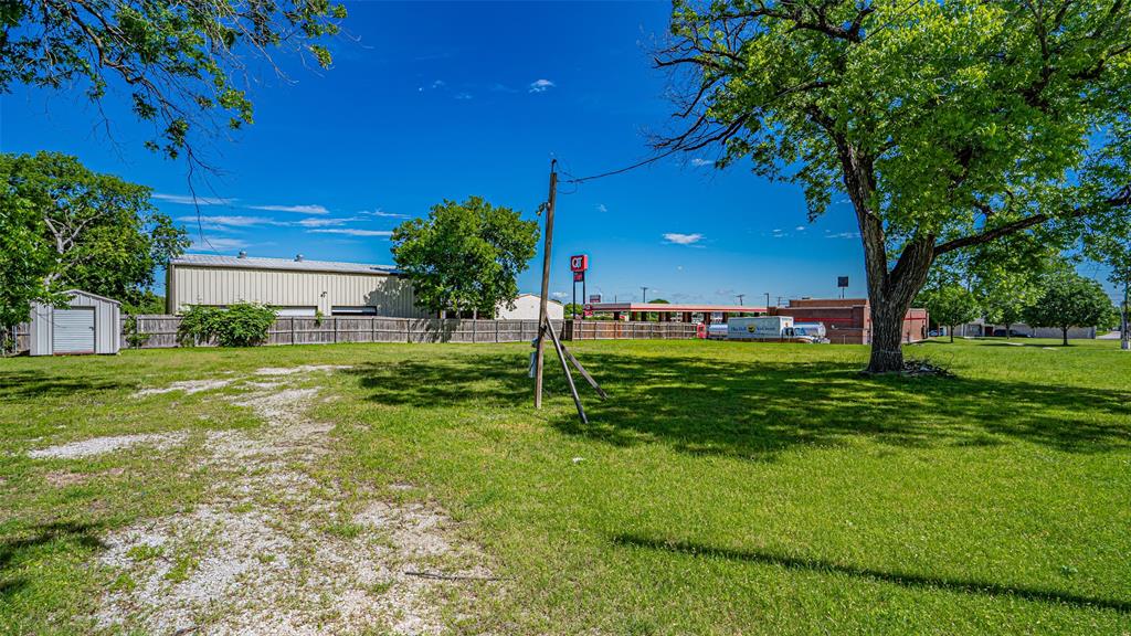 124 Anderson Street Property Photo 19