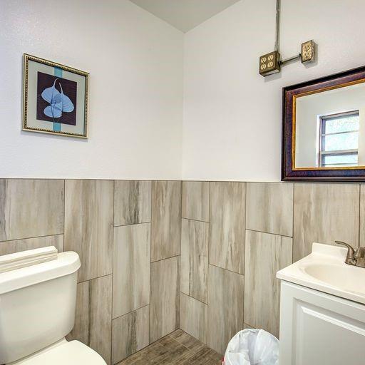 737 Irby Lane Property Photo 22