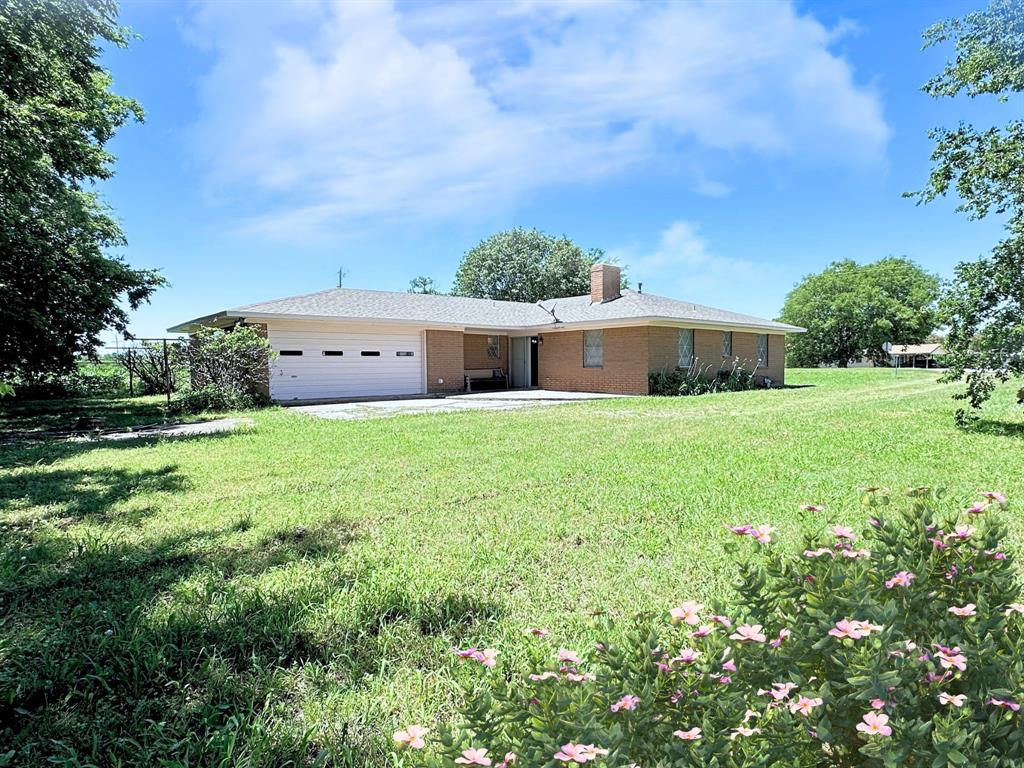 303 Luby Drive Property Photo 1