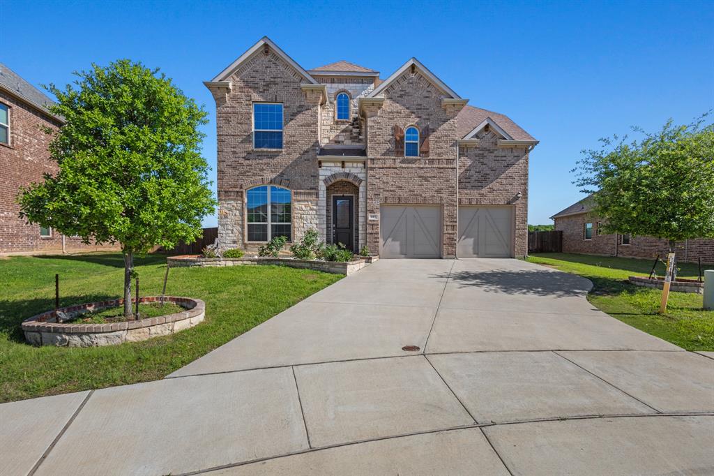 417 Burberry Property Photo