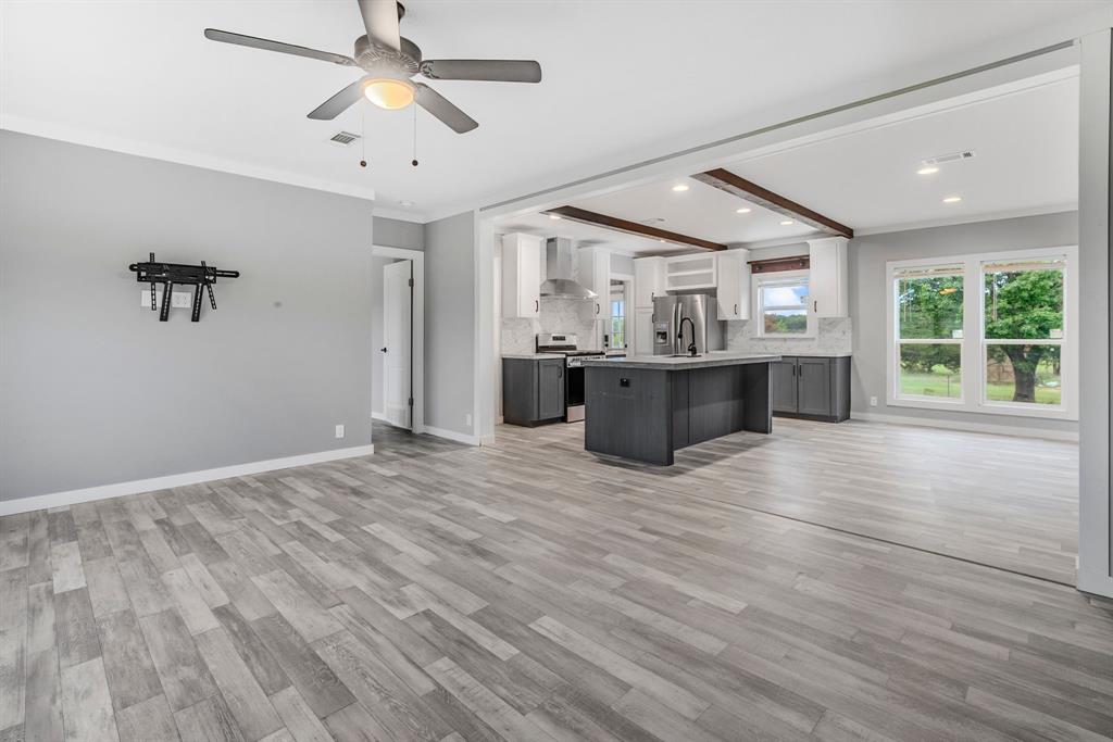 6476 Private Road 2269