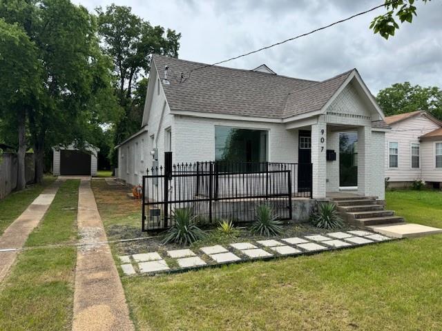 907 S Ravinia Drive Property Photo 1