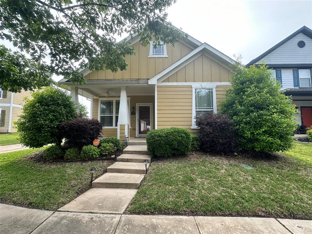 1609 Cambridge Drive Property Photo 1