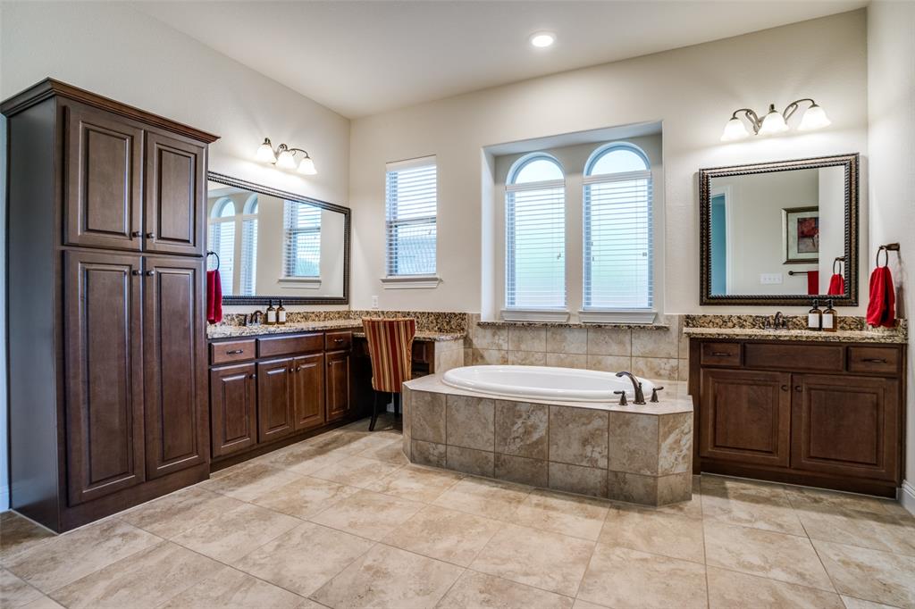 7508 River Park Drive Property Photo 18