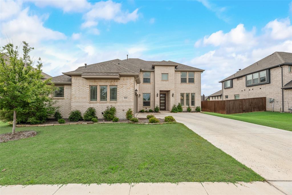 1042 Elmwood Drive Property Photo
