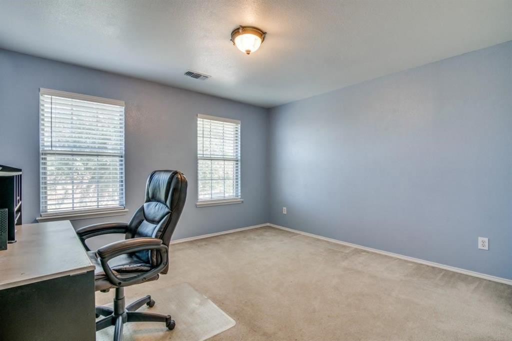 3815 Pinebluff Lane Property Photo 14