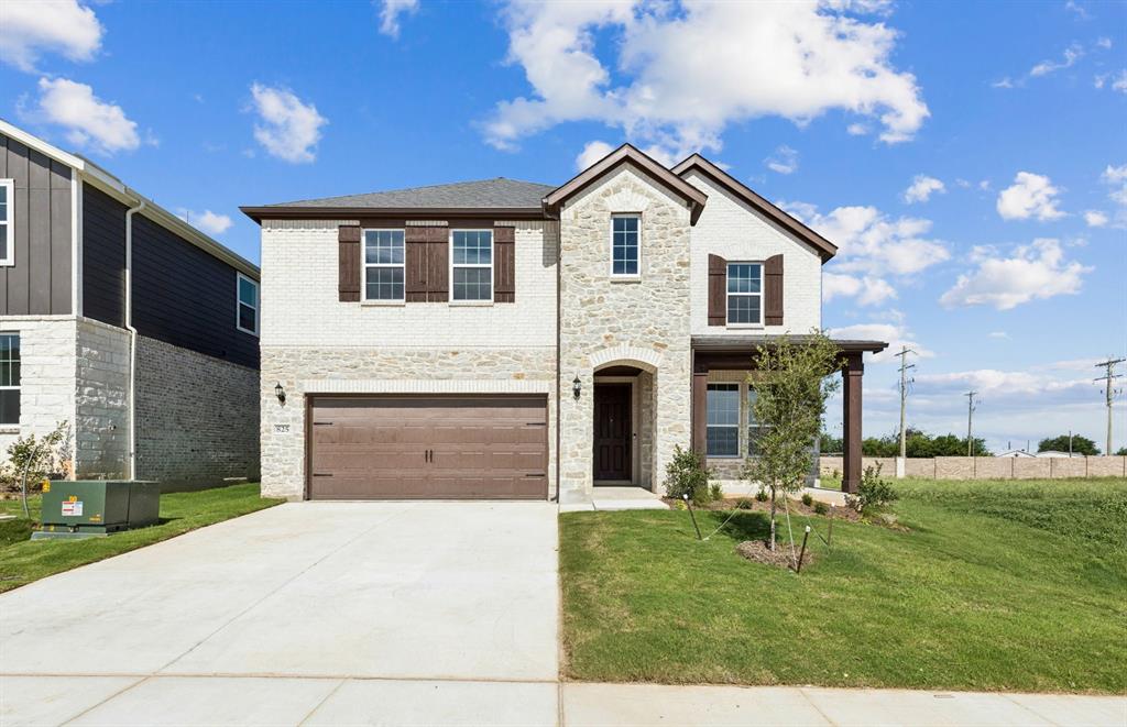 825 Norfolk Lane
