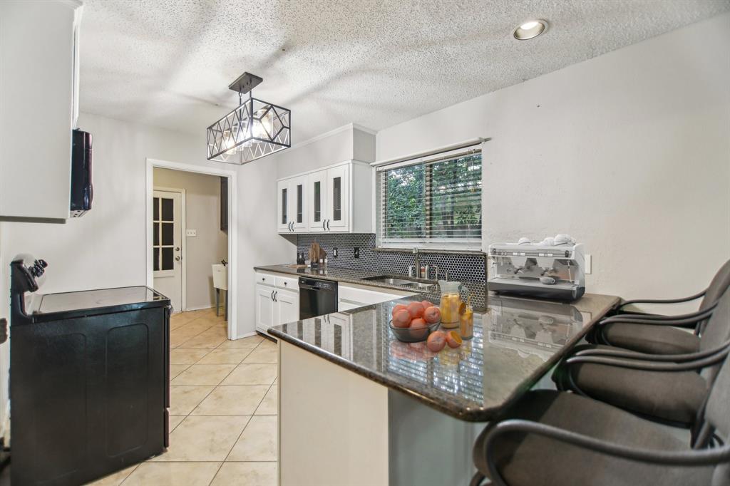 611 Buffalo Drive Property Photo