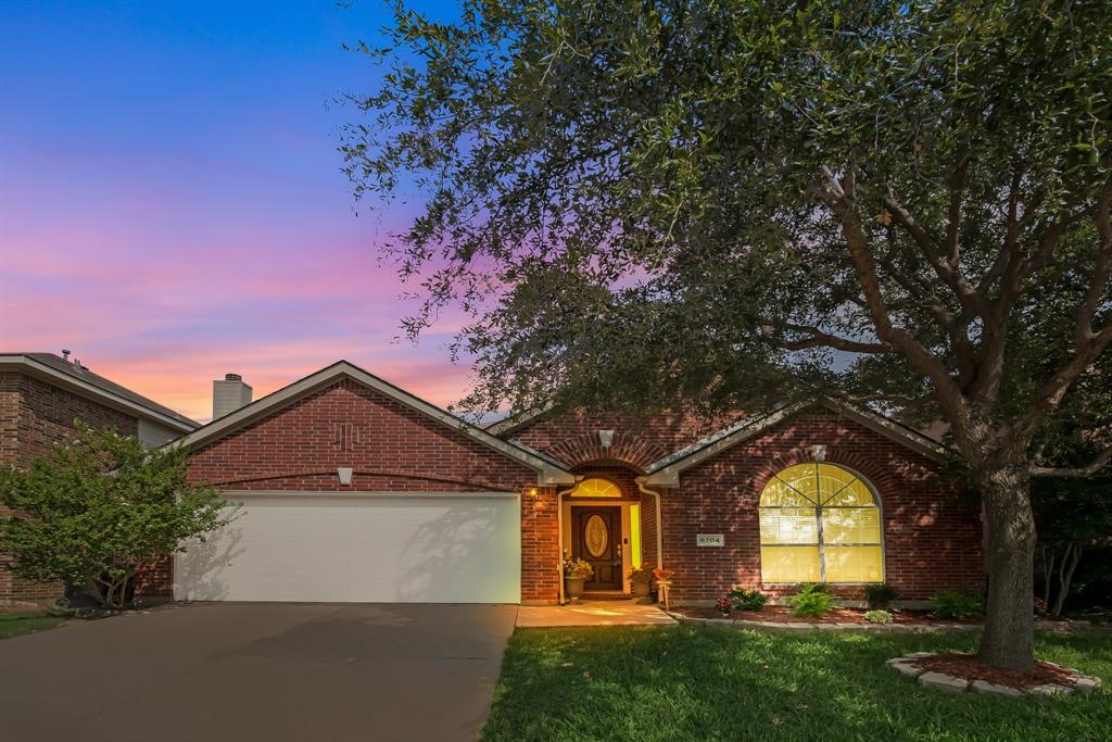 6704 Longhorn Trail Property Photo 1