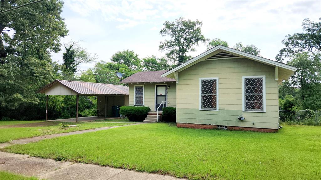 214 Walnut Street Property Photo