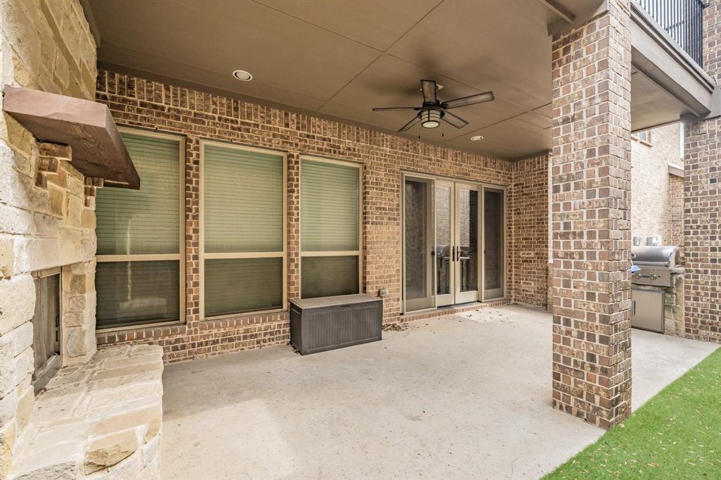 670 Bridge Street Property Photo 13