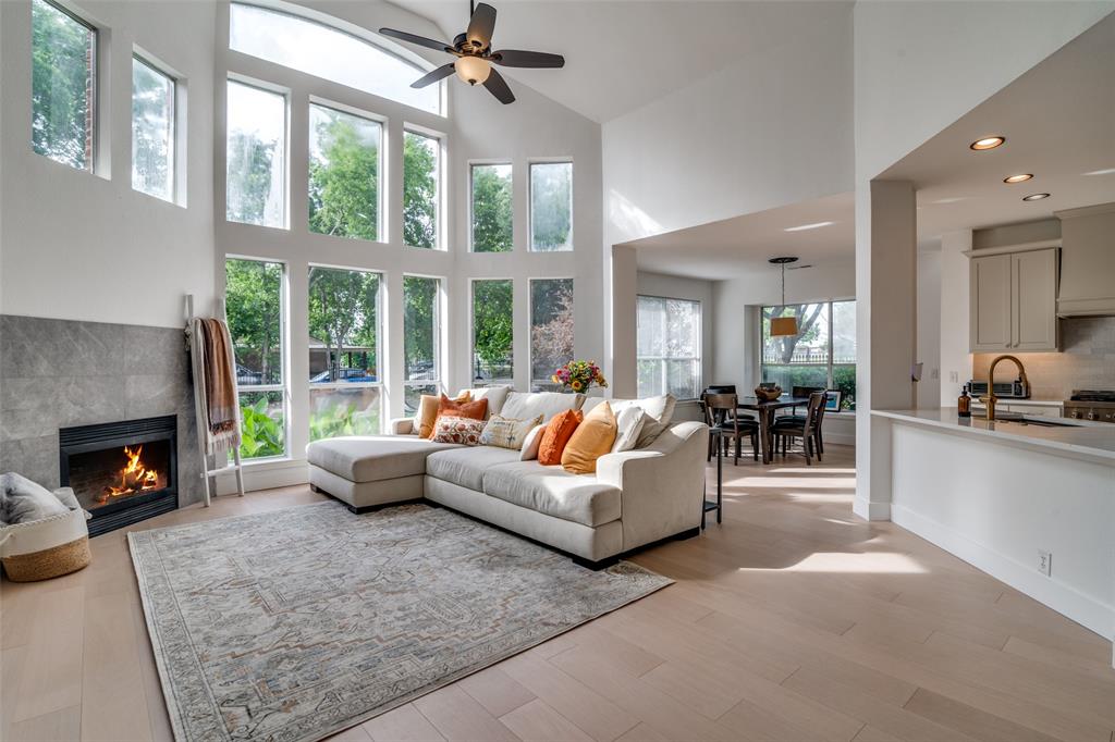 201 Stanford Court Property Photo 1