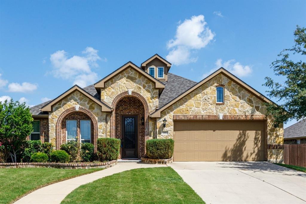 1002 Star Grass Drive Property Photo 1