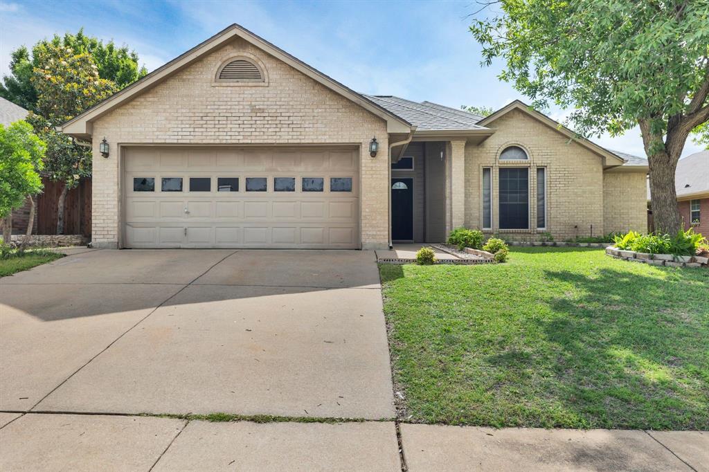7304 Bennington Drive Property Photo
