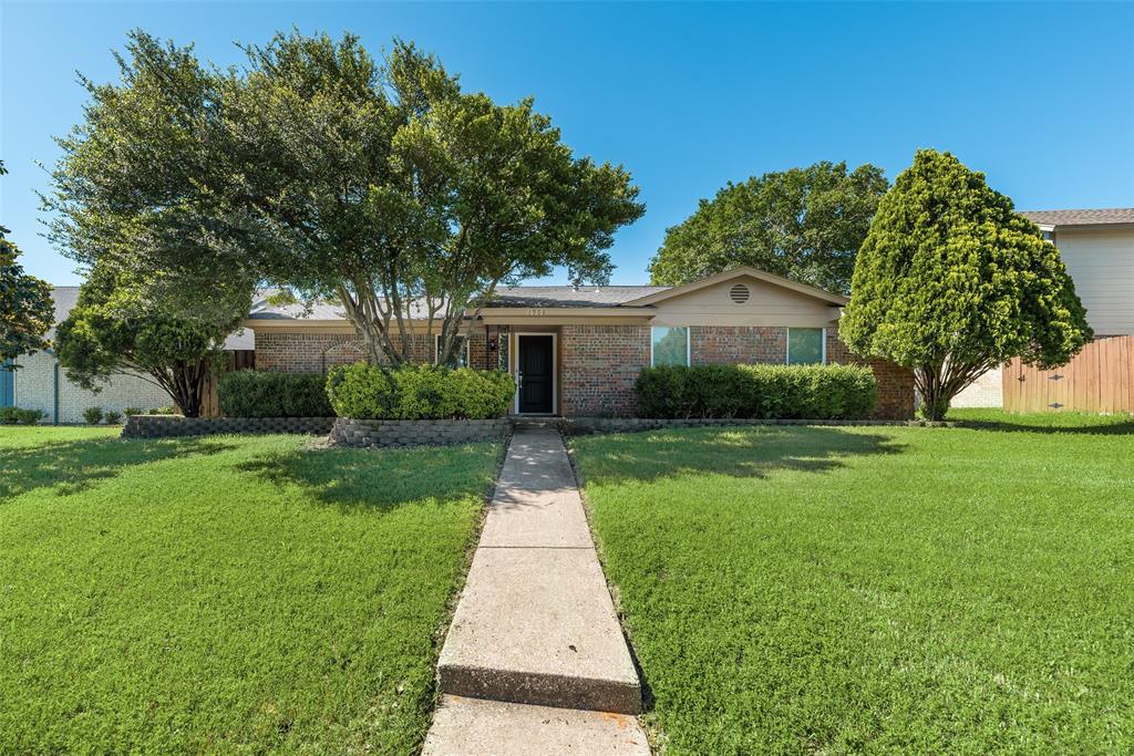 1908 Clemson Drive Property Photo 1