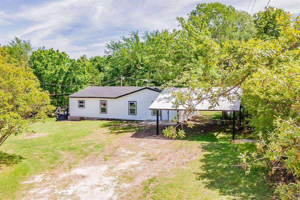 238 Briar Oaks Drive Property Photo 2