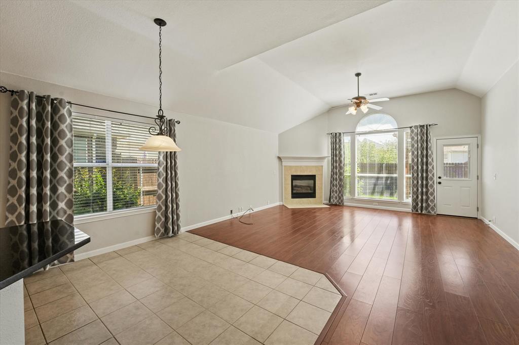 6909 Crenshaw Lane Property Photo 14
