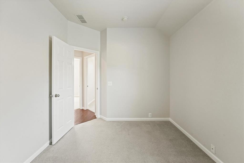6909 Crenshaw Lane Property Photo 25