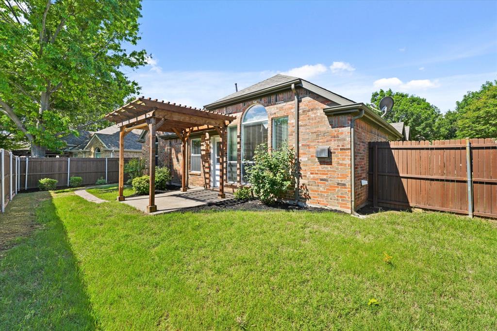 6909 Crenshaw Lane Property Photo 37