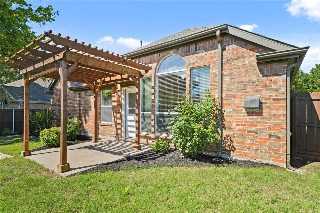 6909 Crenshaw Lane Property Photo 38