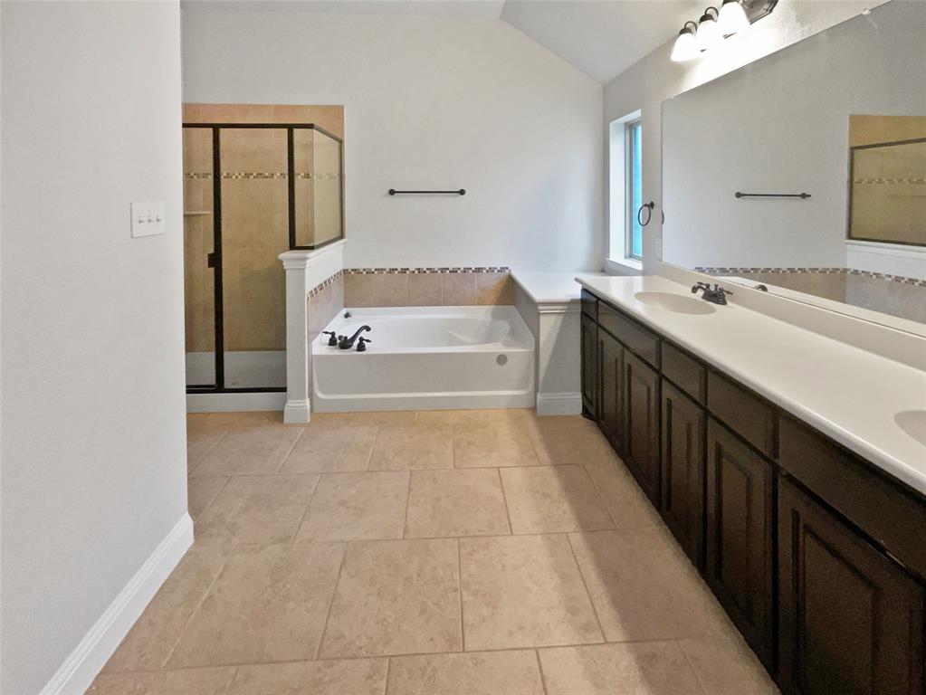312 Canadian Lane Property Photo 7