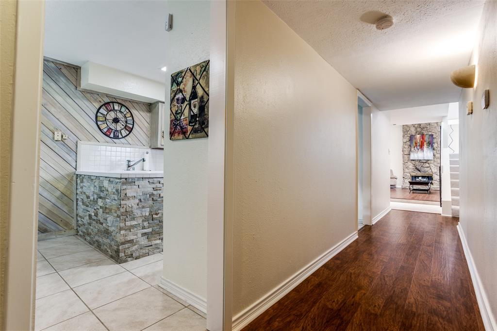 3103 Kristin Court Property Photo 4