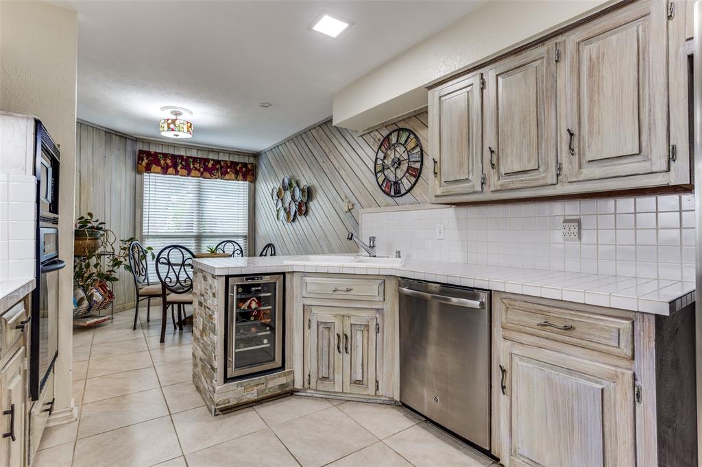 3103 Kristin Court Property Photo 6