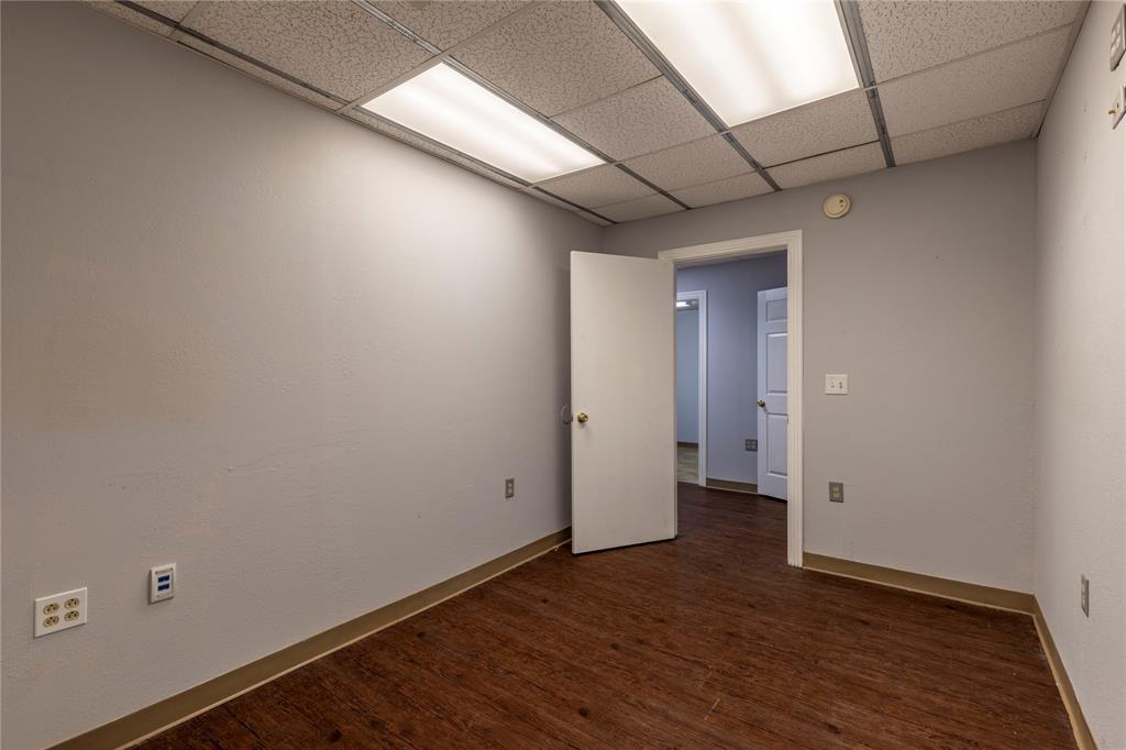920 Bluebonnet Drive Property Photo 16