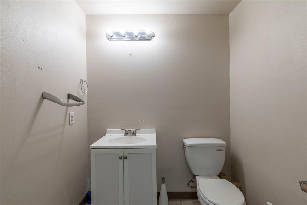 920 Bluebonnet Drive Property Photo 24