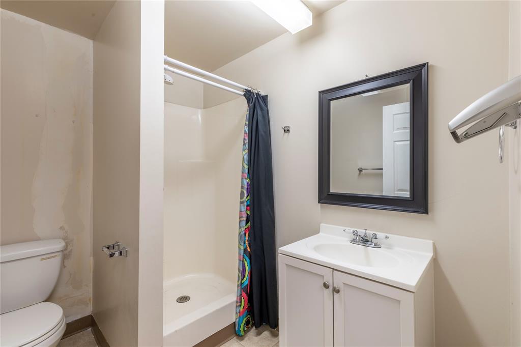 920 Bluebonnet Drive Property Photo 26