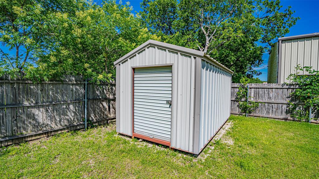 124 Anderson Street Property Photo 19