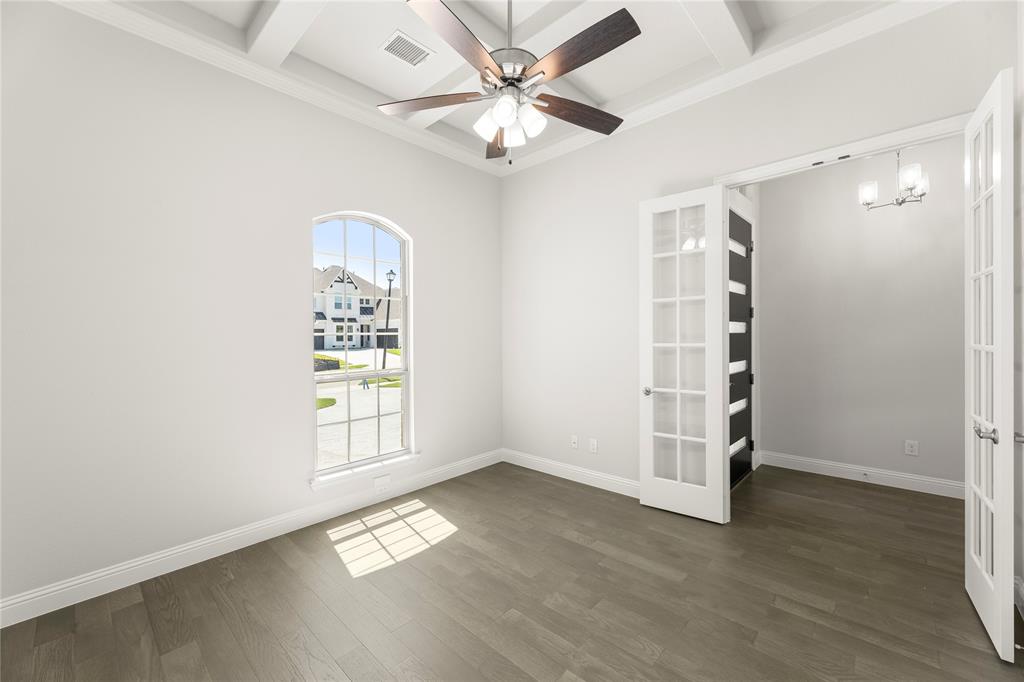 2118 Clairmount Drive Property Photo 4