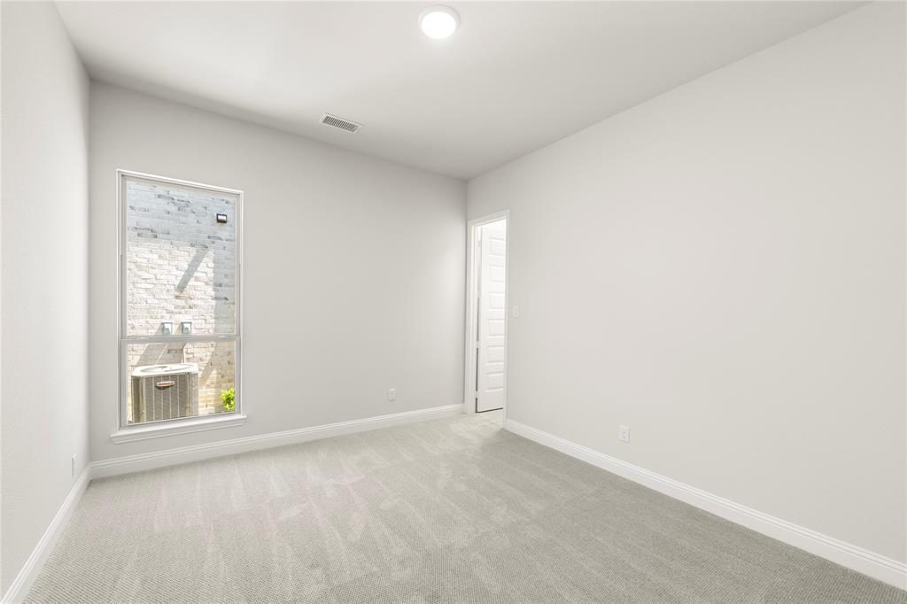 2118 Clairmount Drive Property Photo 20