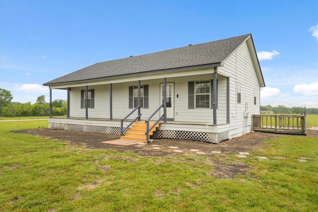 2099 County Road 655 Property Photo 3
