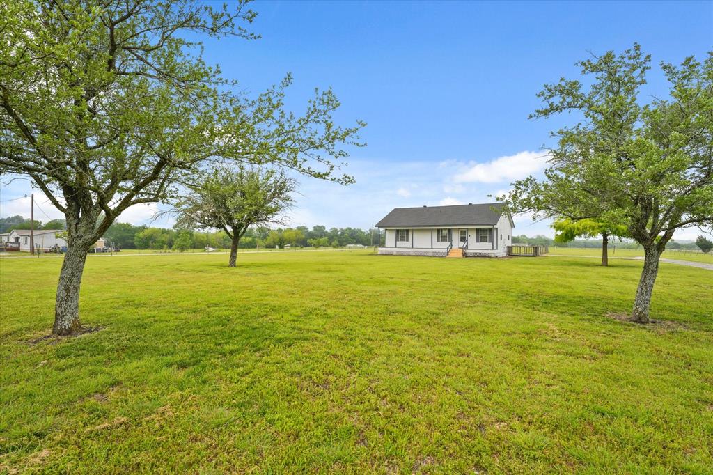 2099 County Road 655 Property Photo 5