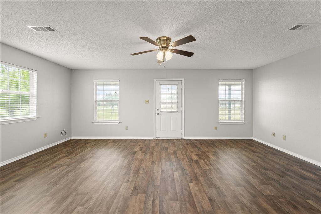 2099 County Road 655 Property Photo 6