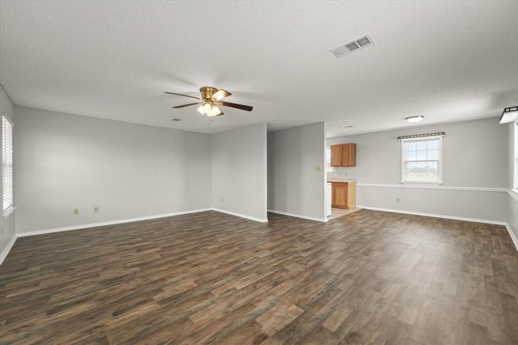 2099 County Road 655 Property Photo 8
