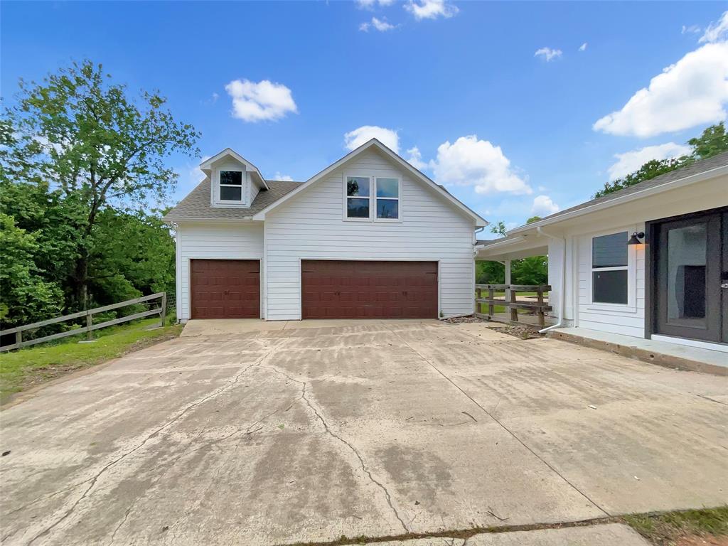 8 Woodmoor Circle Property Photo 24