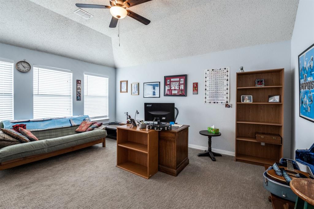 10557 Stargazer Drive Property Photo 14