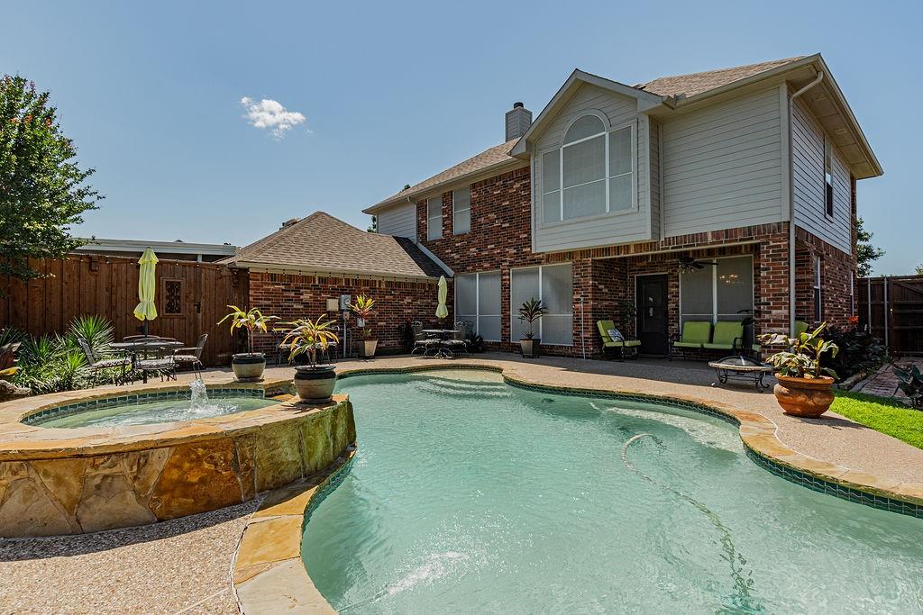 2710 Winterberry Drive Property Photo