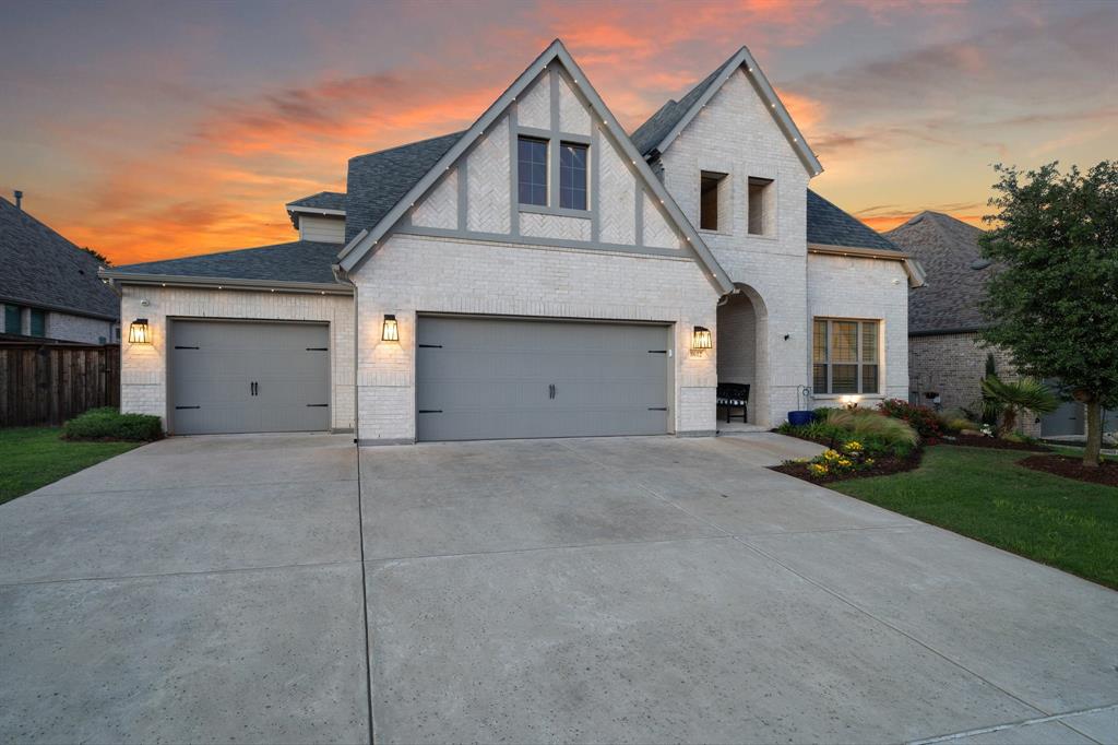 8612 Autumn Lake Trail Property Photo 1