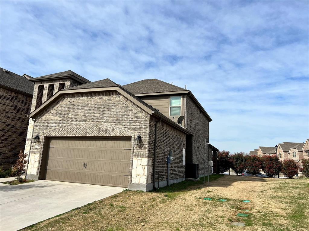 2842 Highpoint Court Property Photo