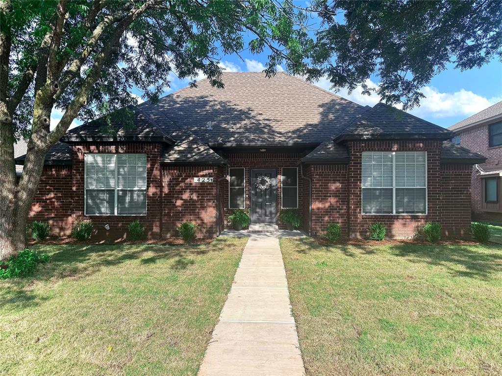 425 N Gaston Drive Property Photo