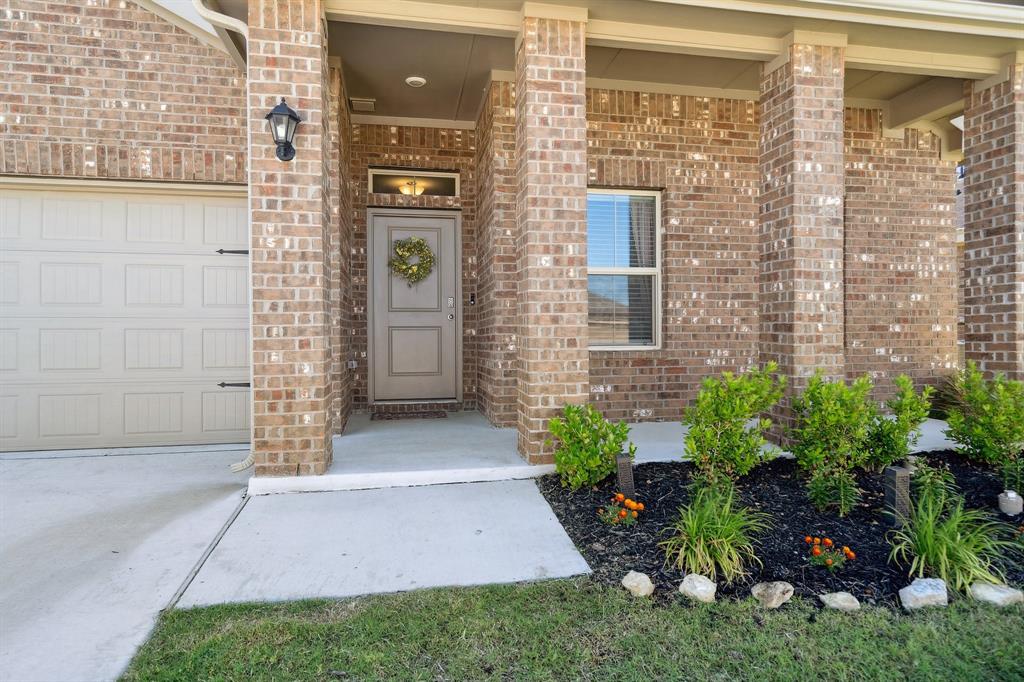 8580 Big Apple Drive Property Photo 4